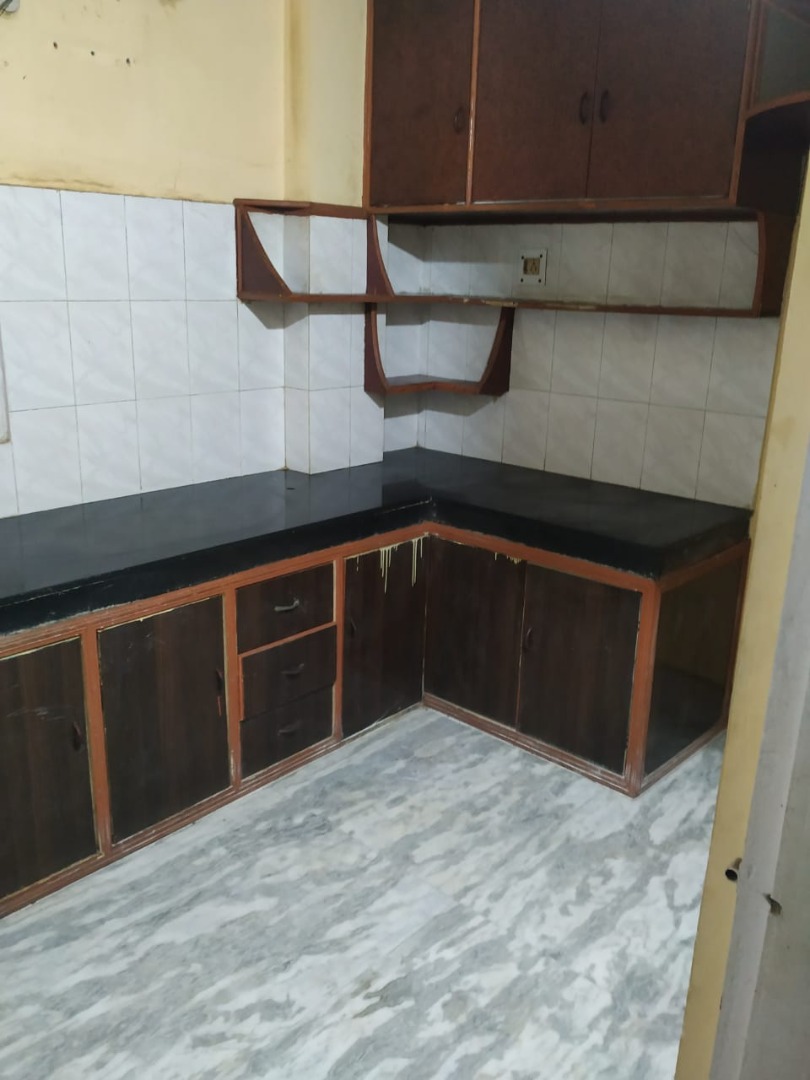 Semi Furnished 3bhk semi furnished apartment in Bamunimaidam, Guwahati, Assam, India for Rent